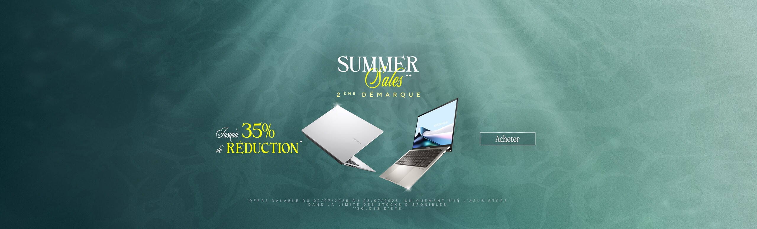 Annonce des soldes d'été 2éme démarque ASUS 2025 avec une réduction de 35 %. Deux PC portables Vivobook flottent sur un fond vert d’océan : l’un à gauche montre l’arrière, l’autre à droite montre l’écran, tous deux semi-ouverts et inclinés.